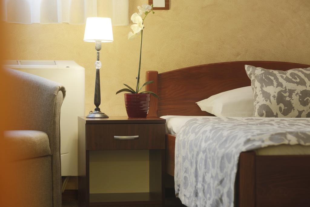Accommodation Tara Belgrado Exterior foto